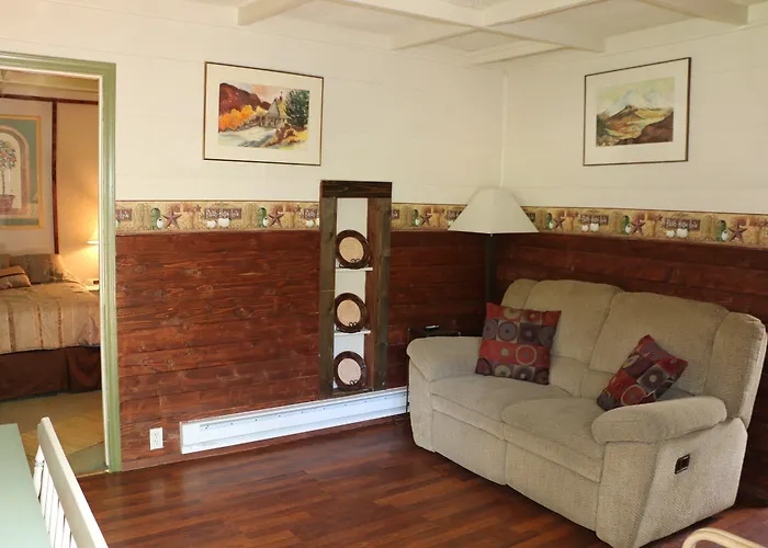 Apple Creek Lodge Prescott