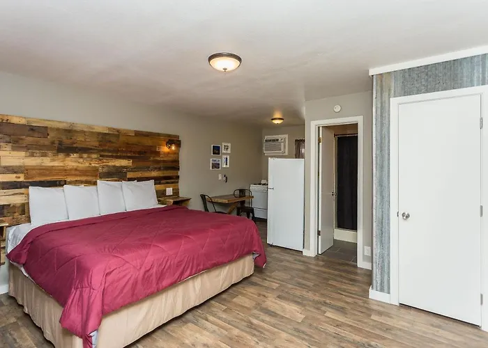 Apple Creek Lodge Prescott